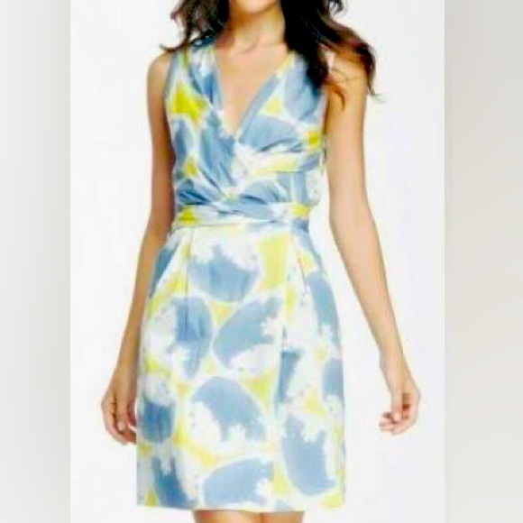 DIANE VON FURSTENBURG BLUE YELLOW AND WHITE WATERCOLOR COTTON WRAP DRESS SIZE 2 - Picture 1 of 10